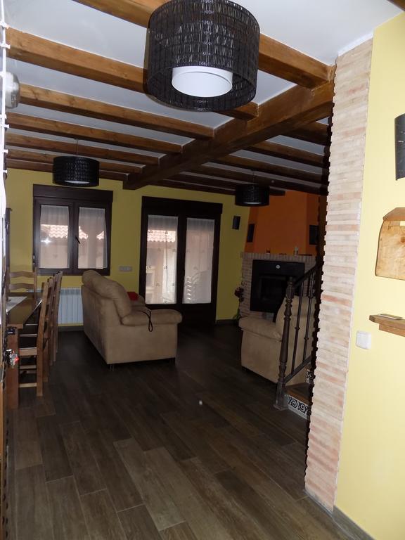 Casas Rurales Las Eras III Ayllon Bagian luar foto