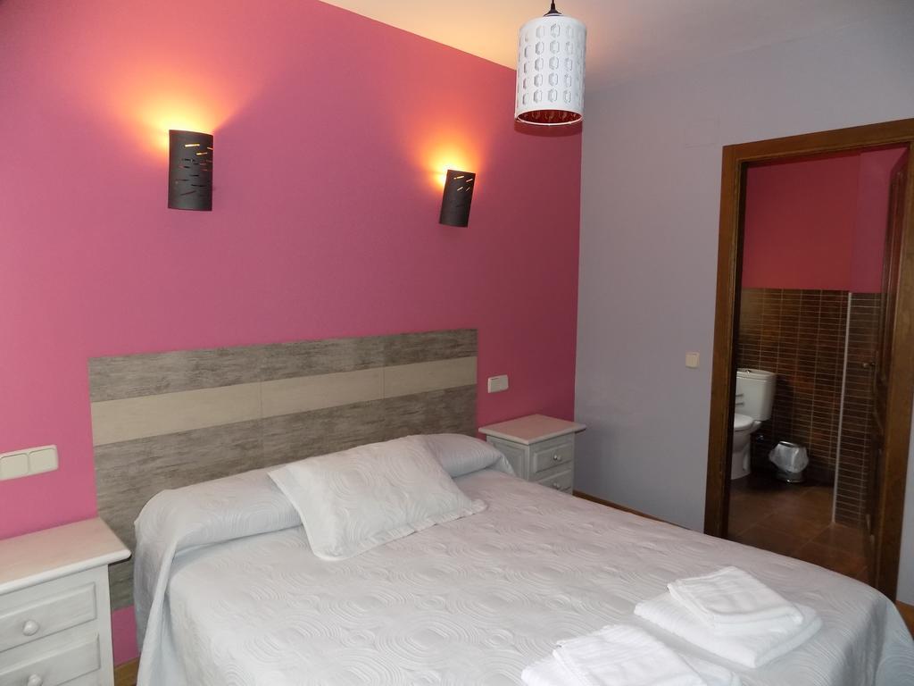 Casas Rurales Las Eras III Ayllon Bagian luar foto