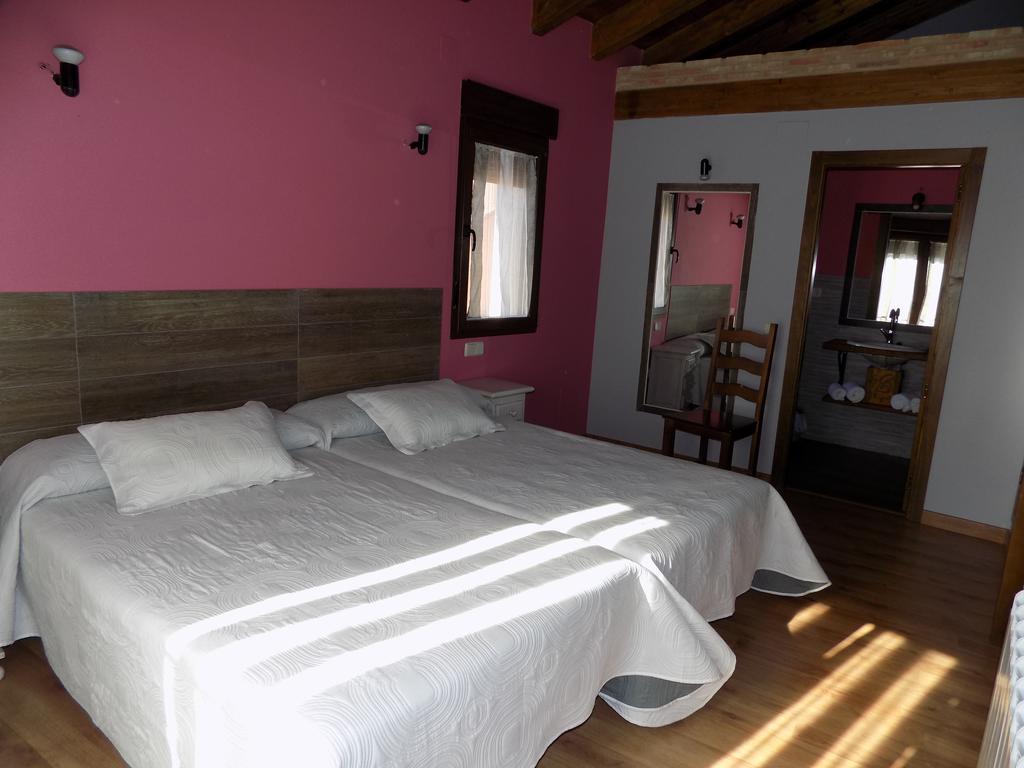 Casas Rurales Las Eras III Ayllon Bagian luar foto