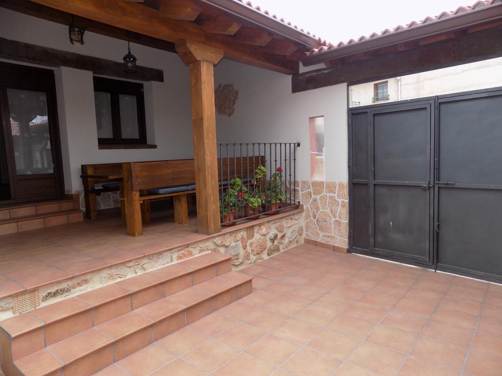 Casas Rurales Las Eras III Ayllon Bagian luar foto