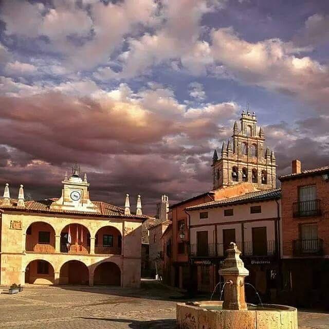 Casas Rurales Las Eras III Ayllon Bagian luar foto